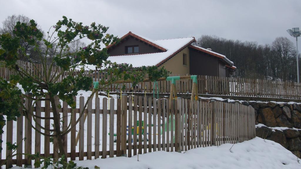 Apartamentos La Senda San Juan de Parres Εξωτερικό φωτογραφία