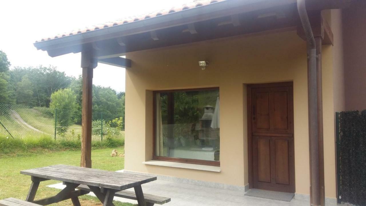 Apartamentos La Senda San Juan de Parres Εξωτερικό φωτογραφία